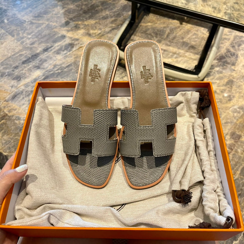 Sandália Hermès