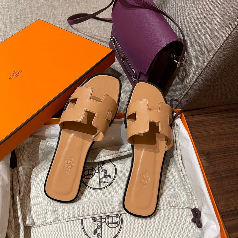 Sandália Hermès