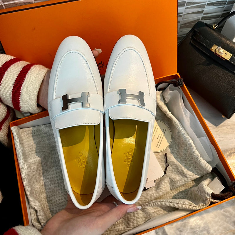 Sandália Hermès