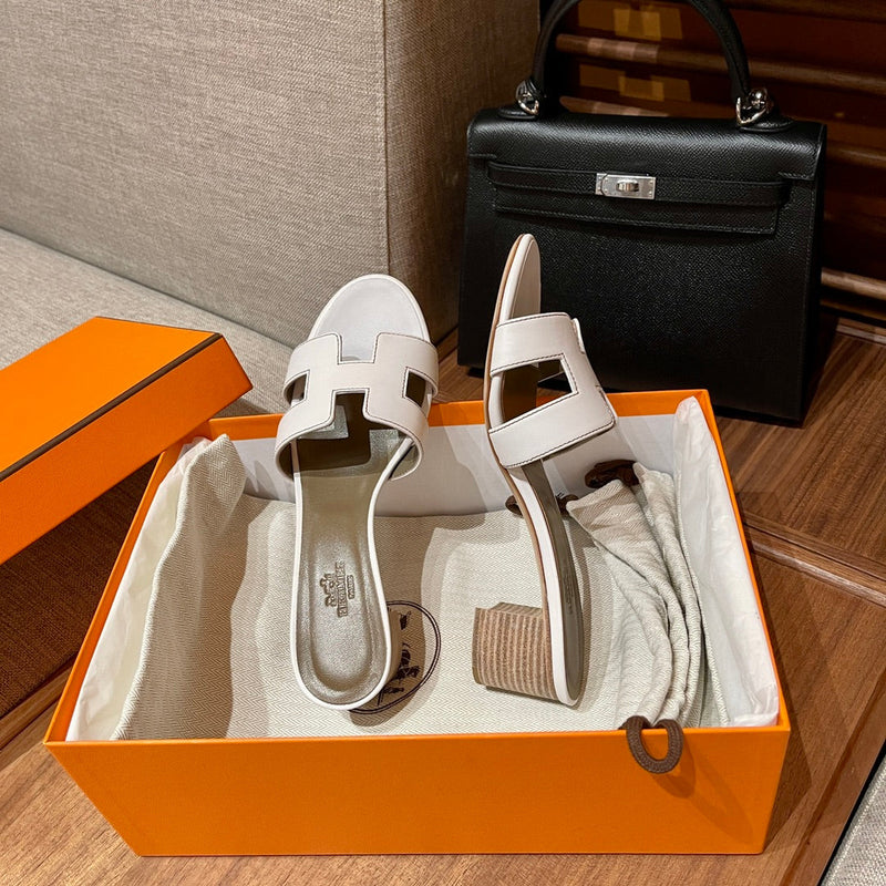 Sandália Hermès