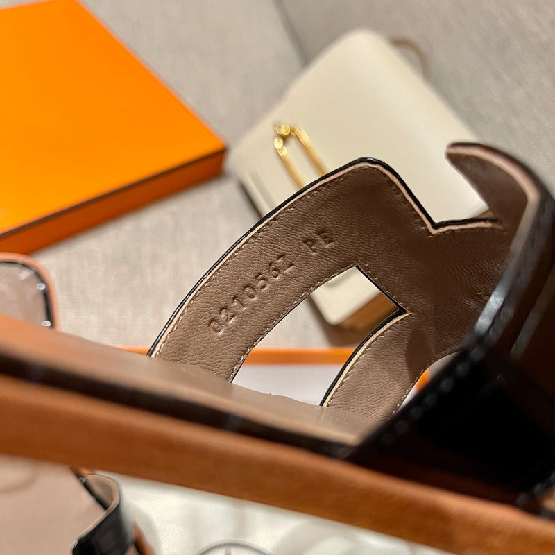 Sandália Hermès