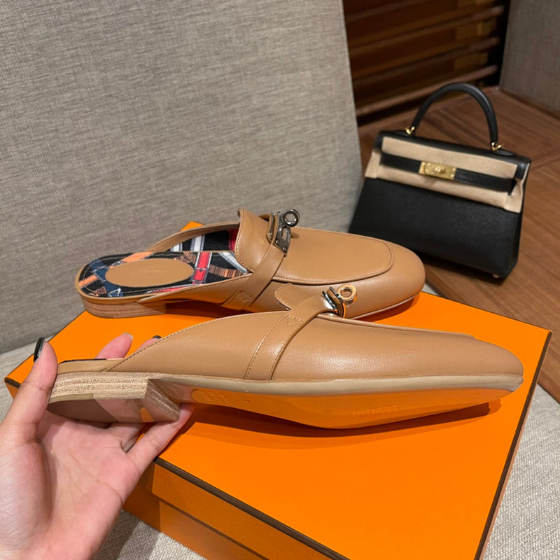 Sandália Hermès