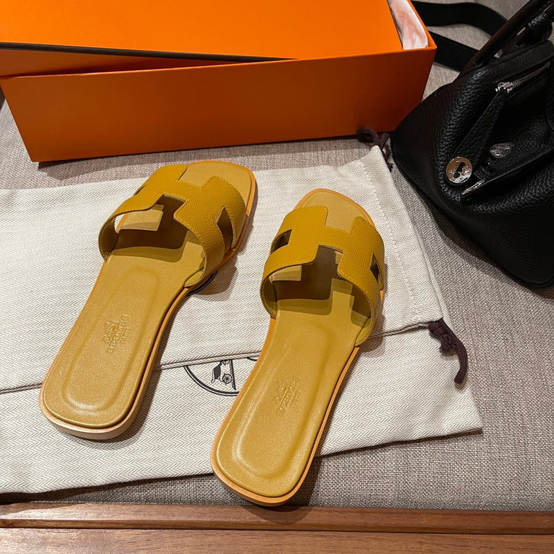 Sandália Hermès