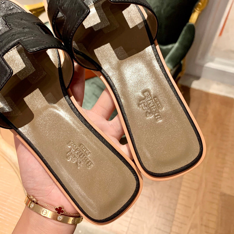 Sandália Hermès