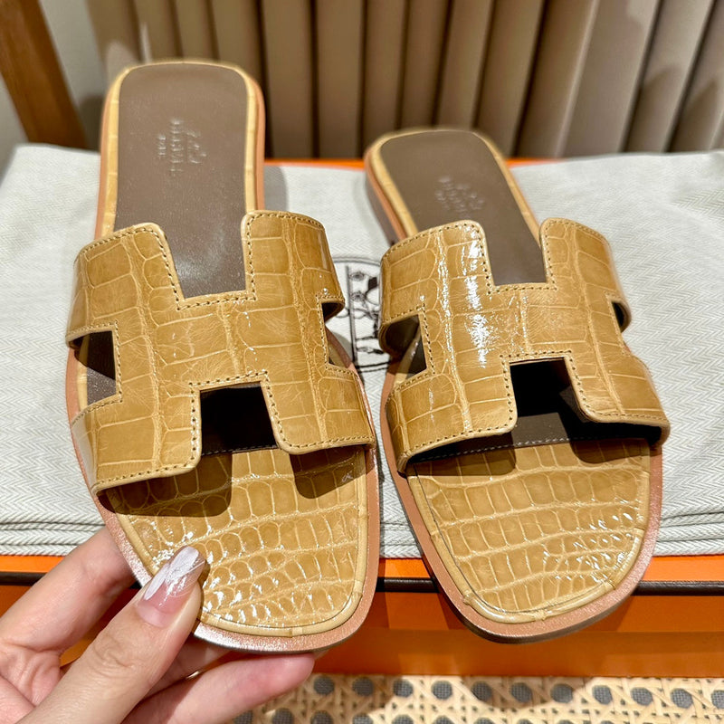 Sandália Hermès