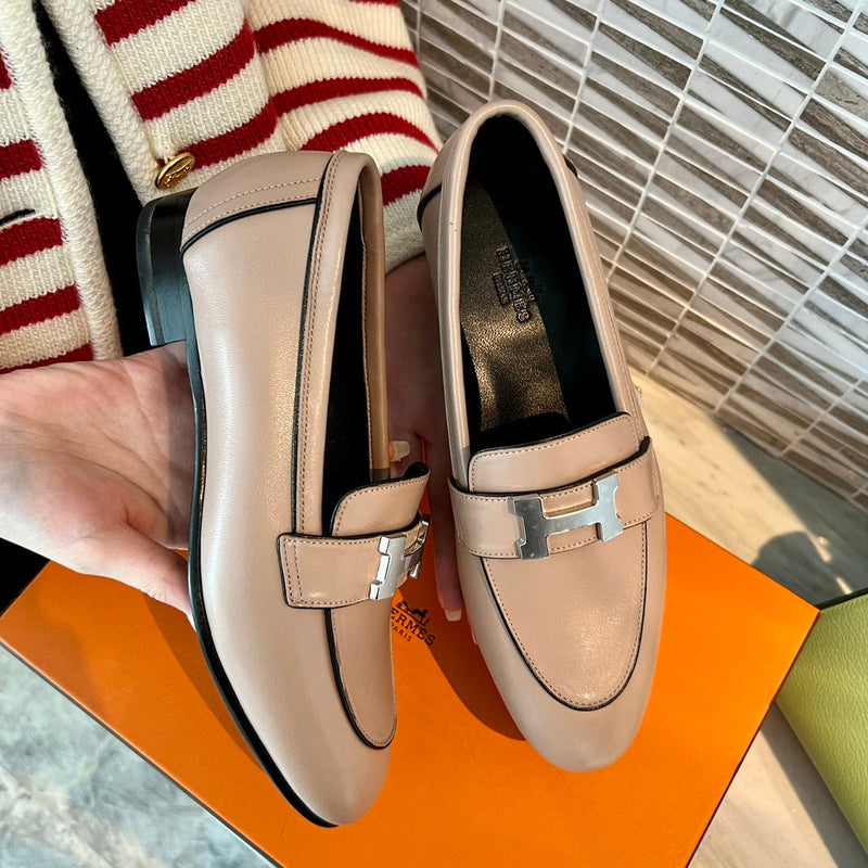 Sandália Hermès