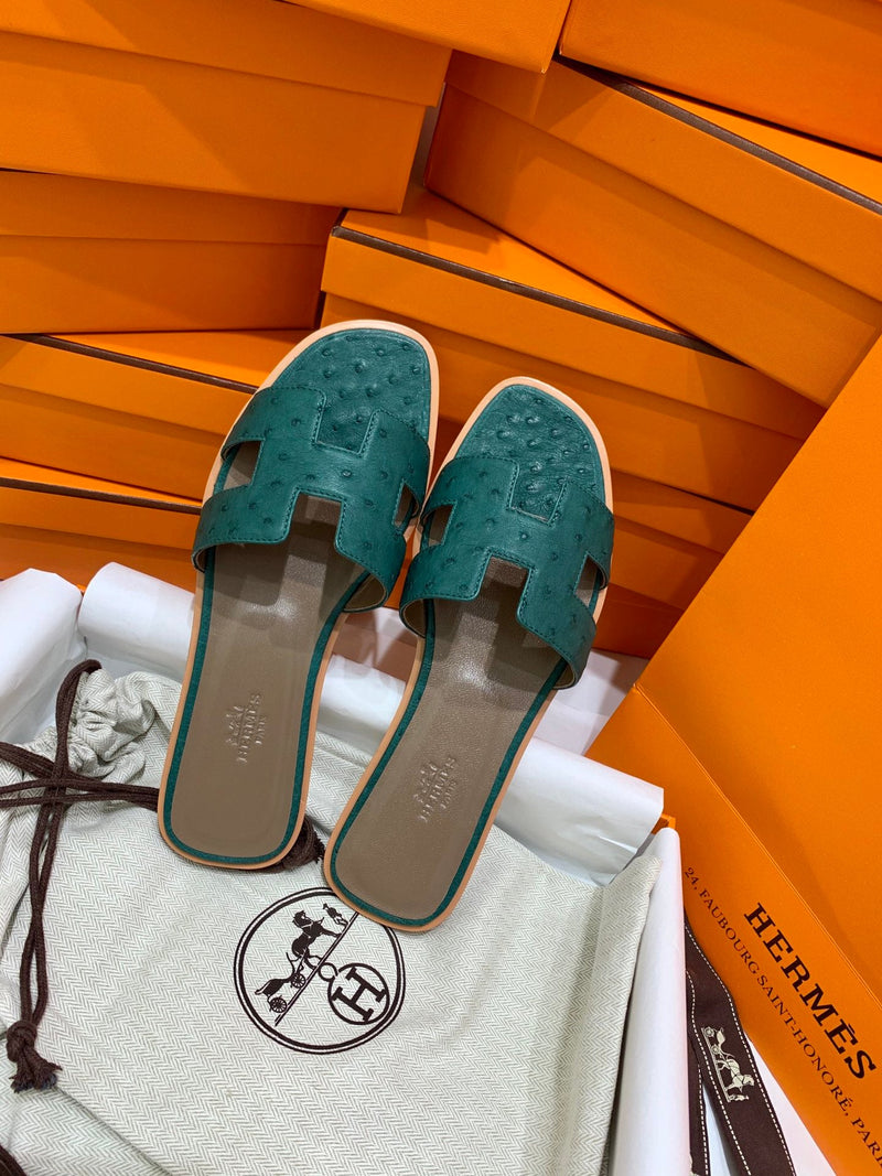 Sandália Hermès