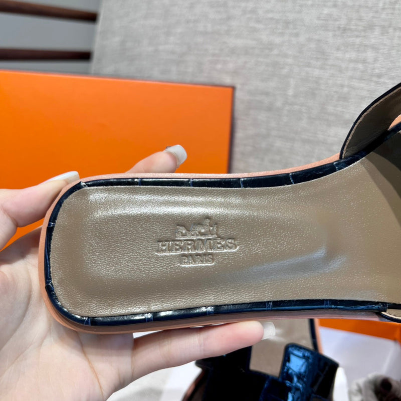 Sandália Hermès