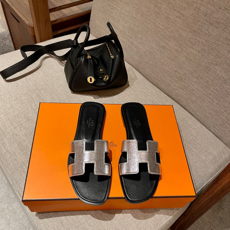 Sandália Hermès