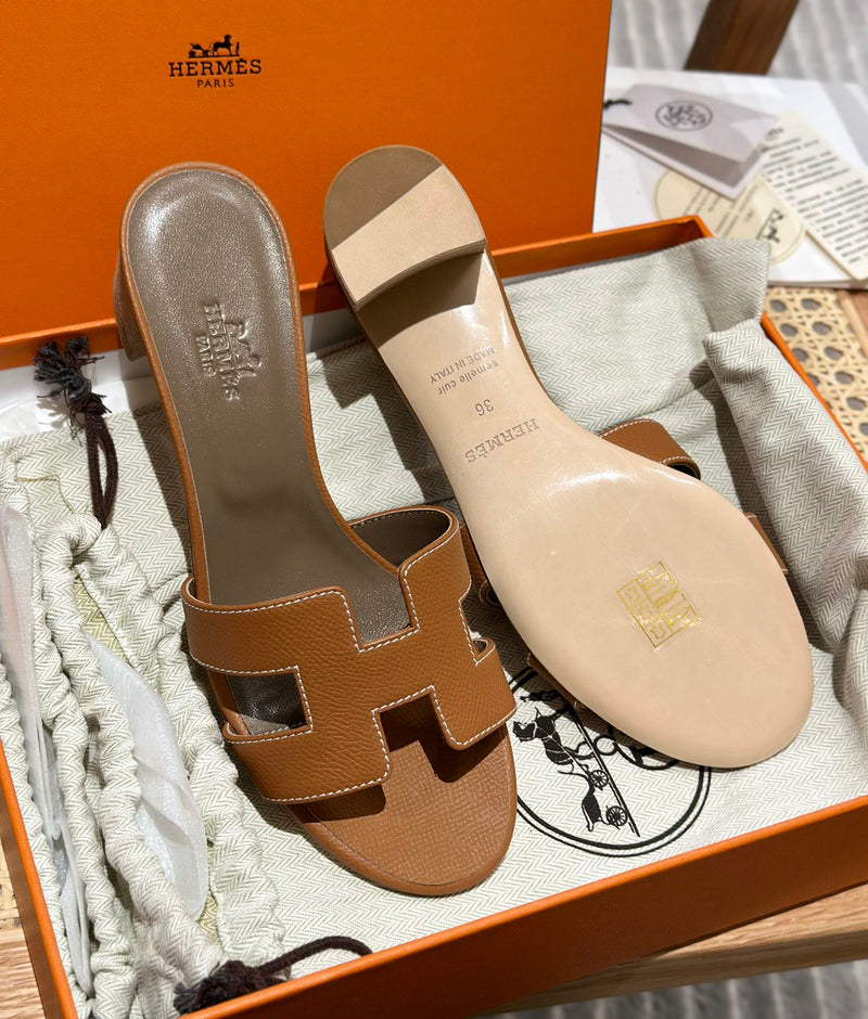 Sandália Hermès