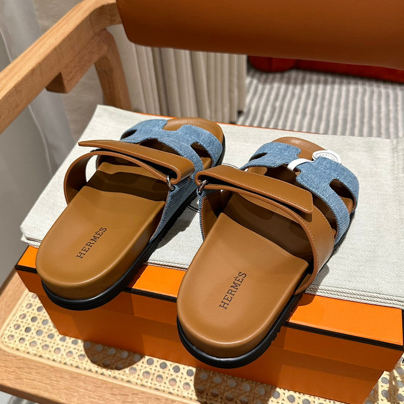 Sandália Hermès