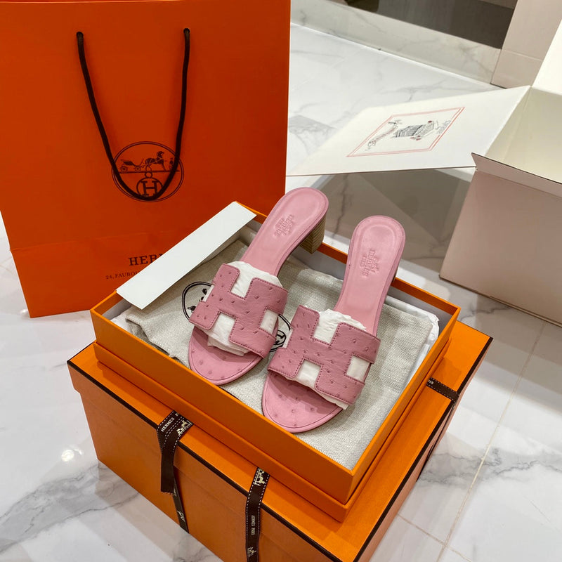 Sandália Hermès