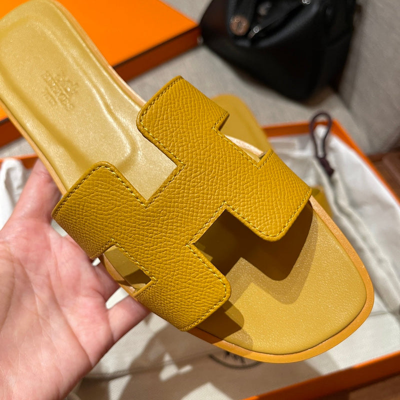 Sandália Hermès