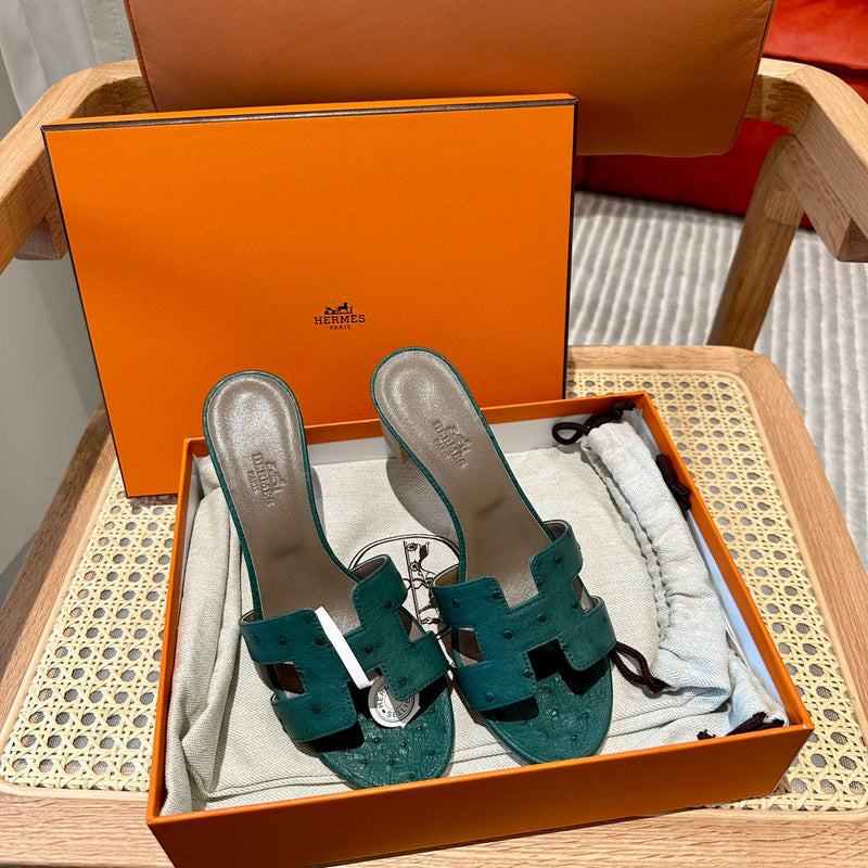 Sandália Hermès