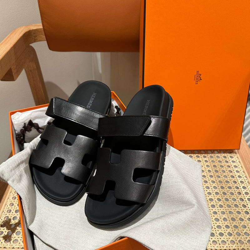 Sandália Hermès