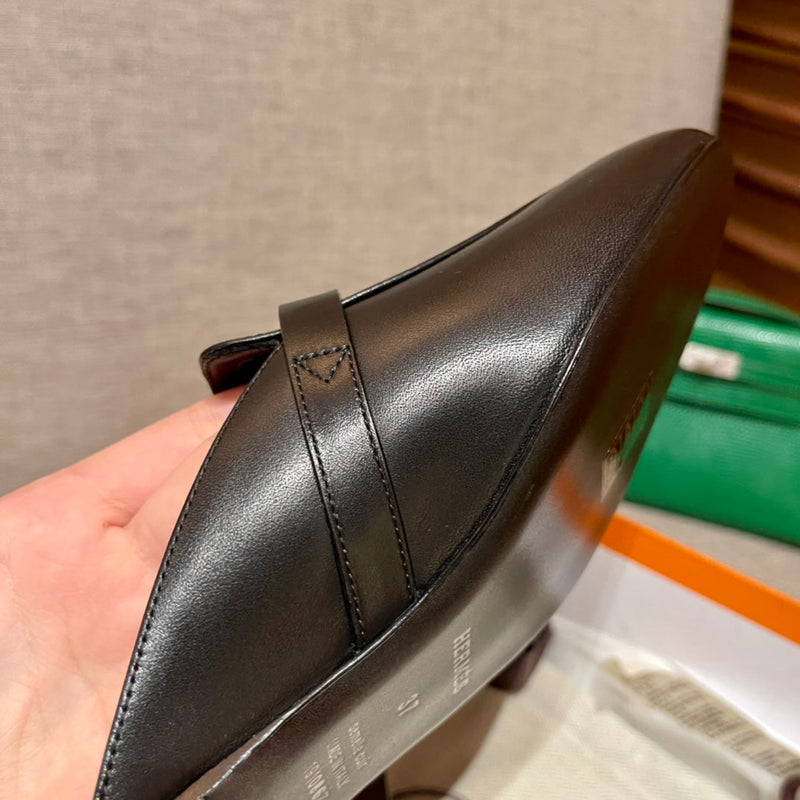 Sandália Hermès