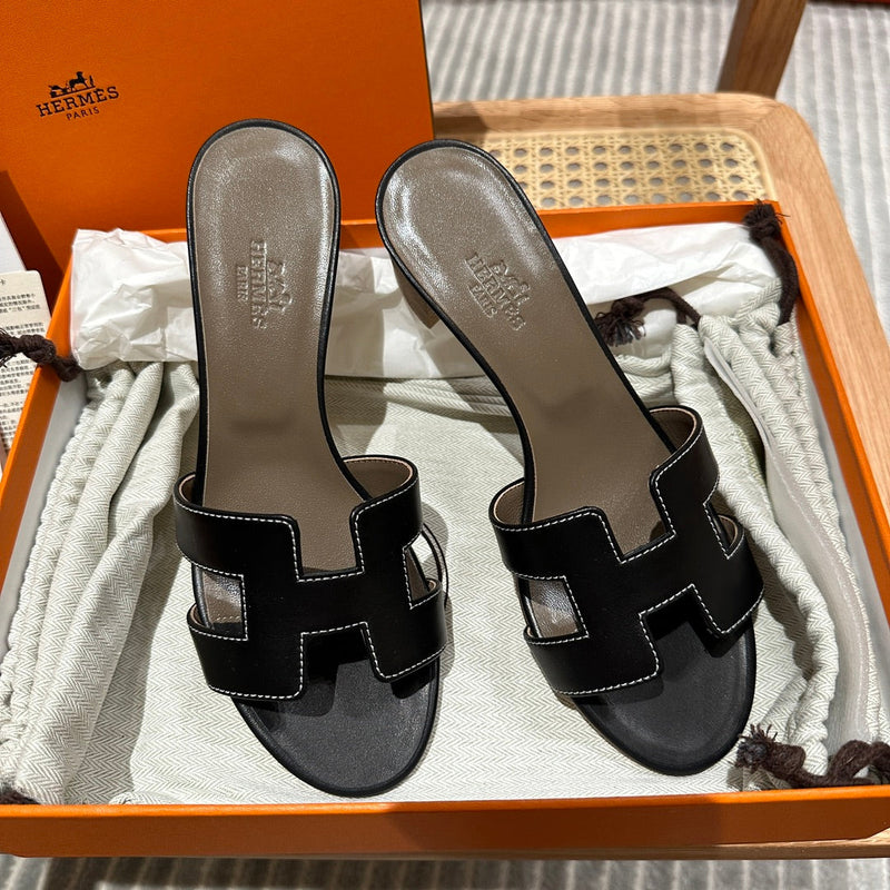 Sandália Hermès