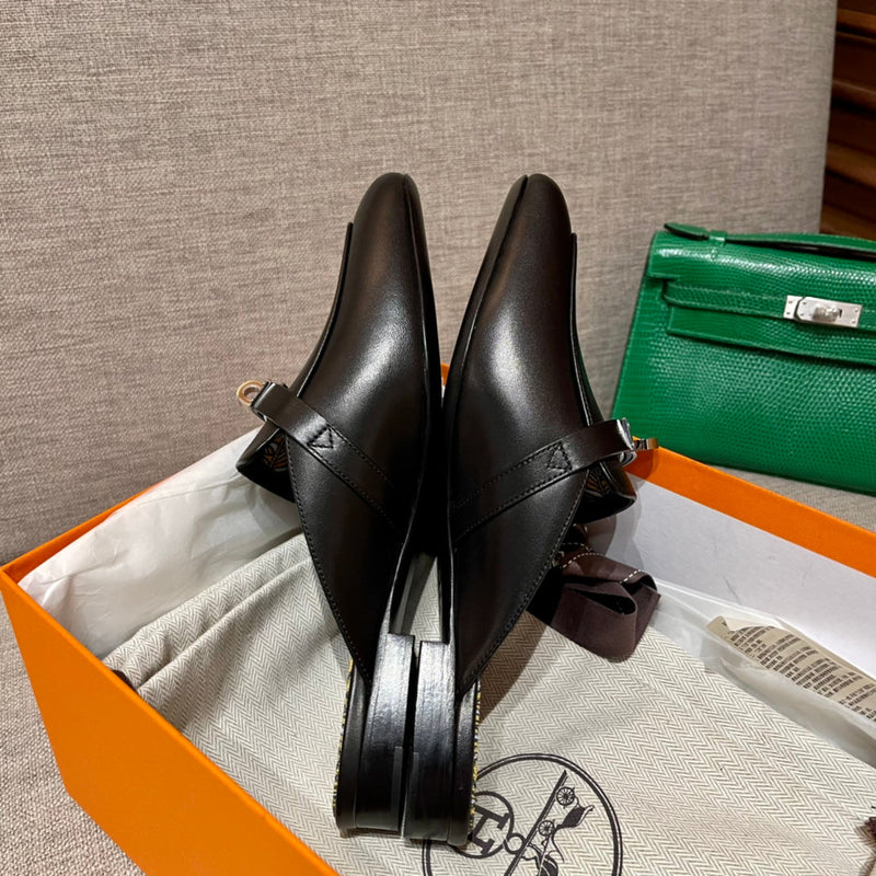 Sandália Hermès