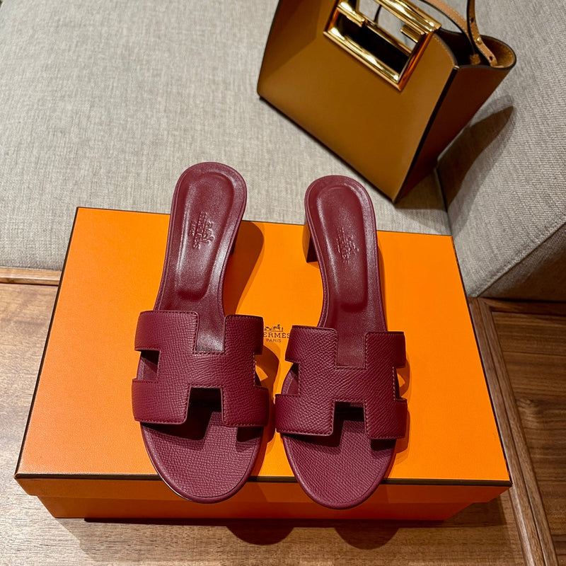Sandália Hermès