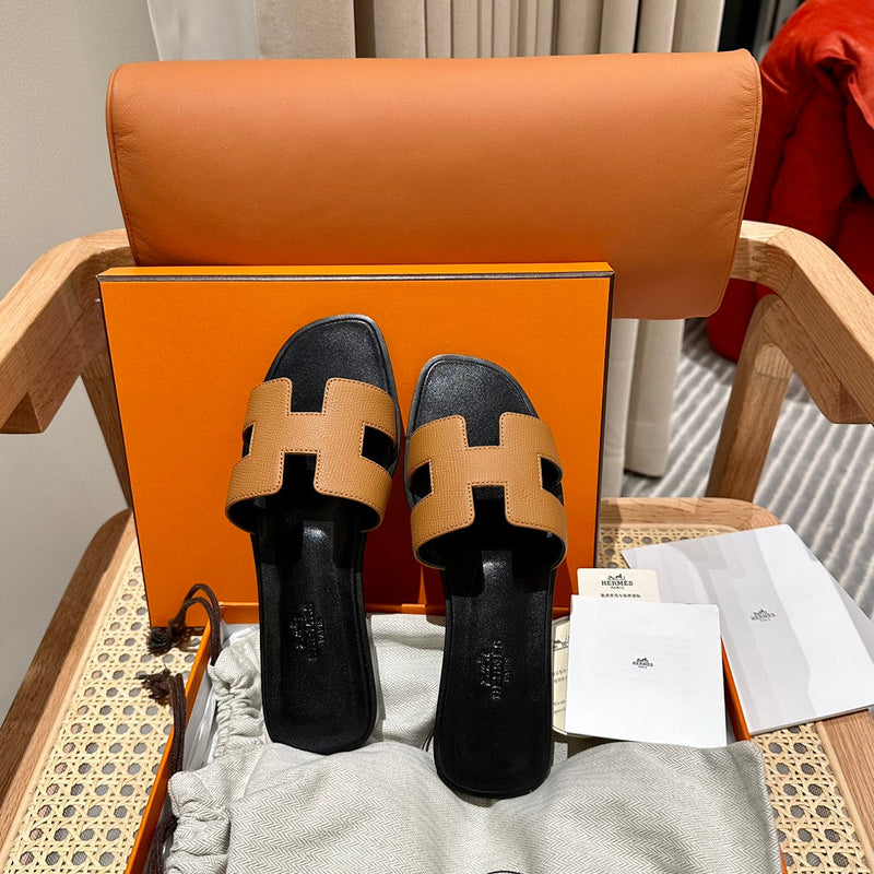 Sandália Hermès