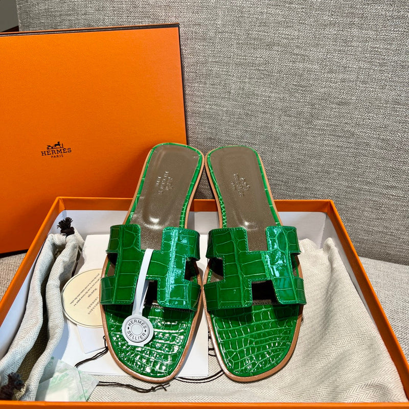 Sandália Hermès