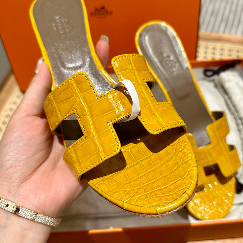 Sandália Hermès