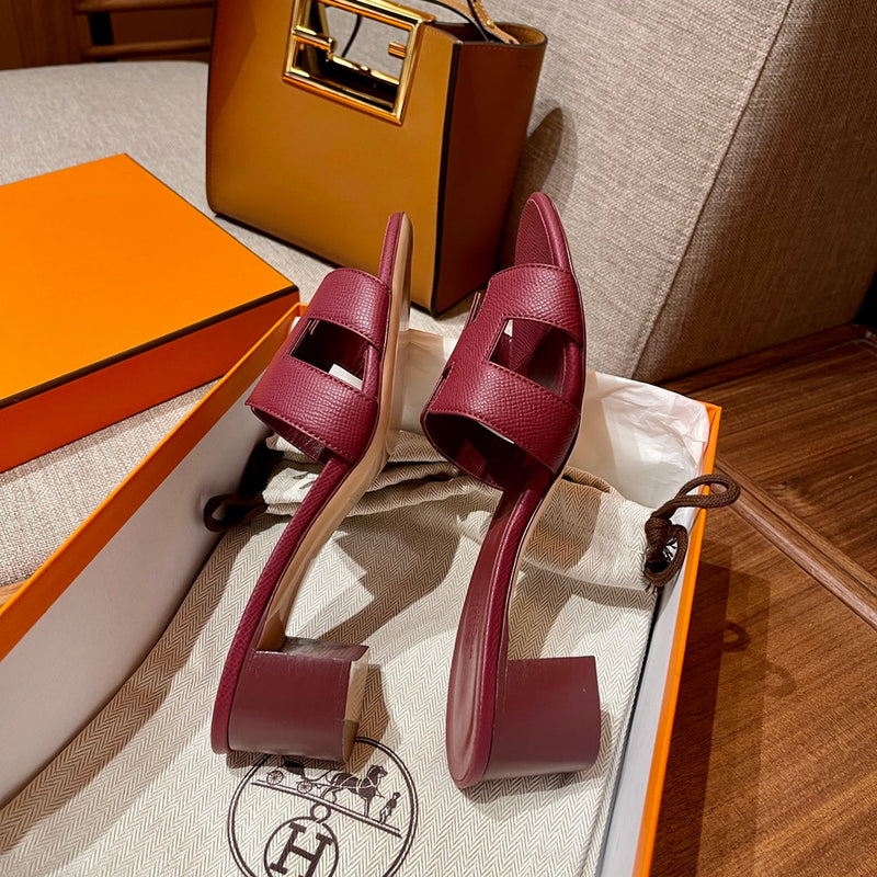 Sandália Hermès