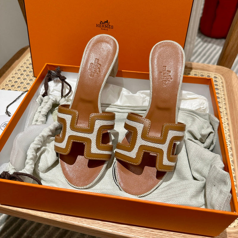 Sandália Hermès