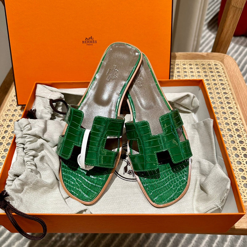 Sandália Hermès