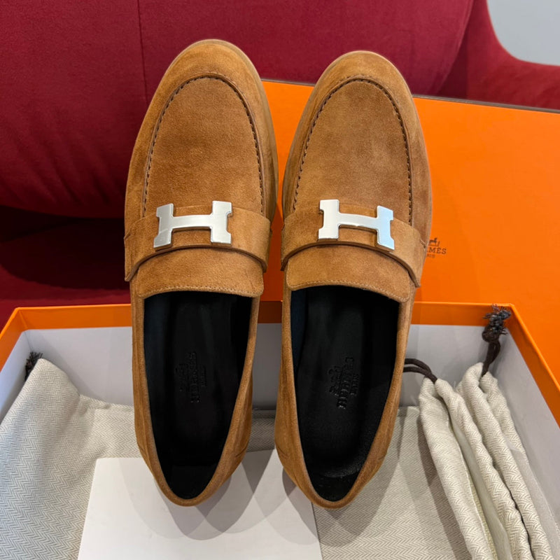 Sandália Hermès