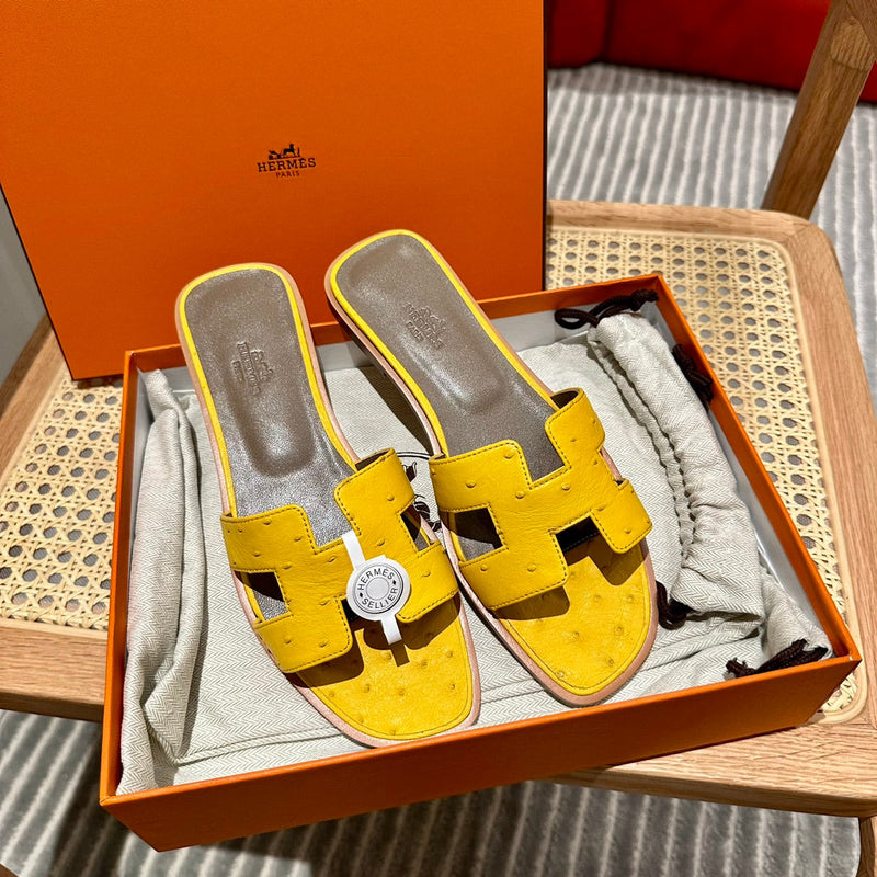 Sandália Hermès