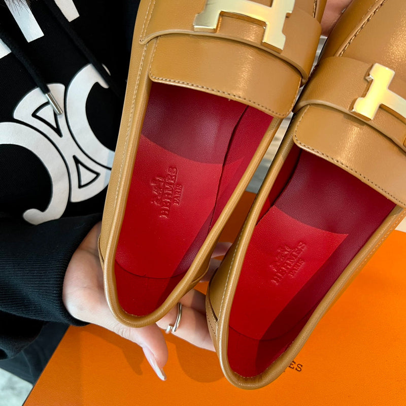 Sandália Hermès