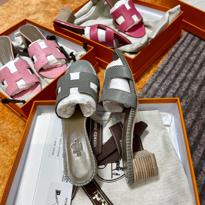 Sandália Hermès