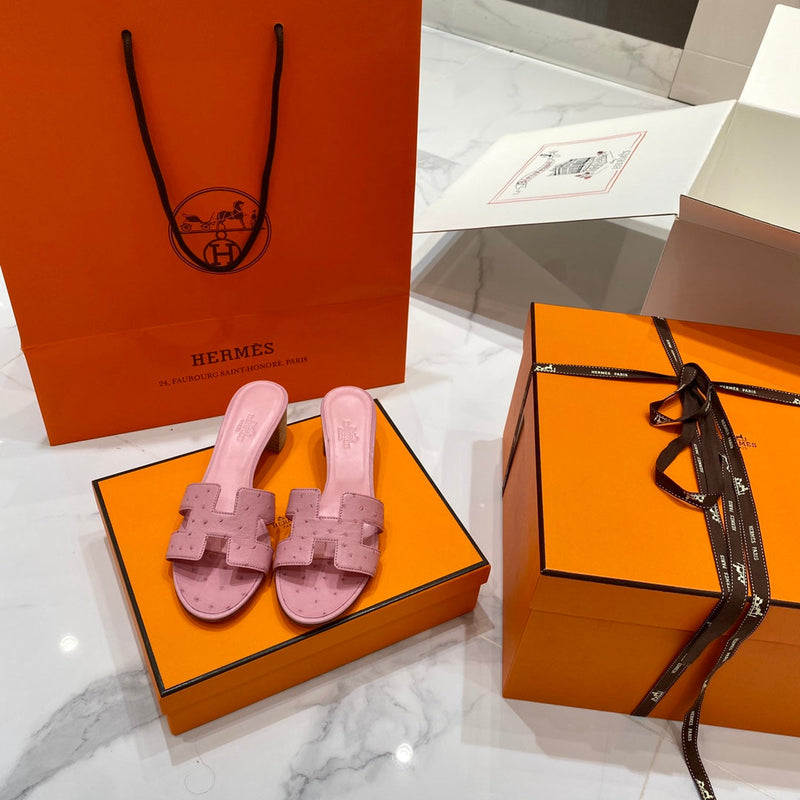 Sandália Hermès