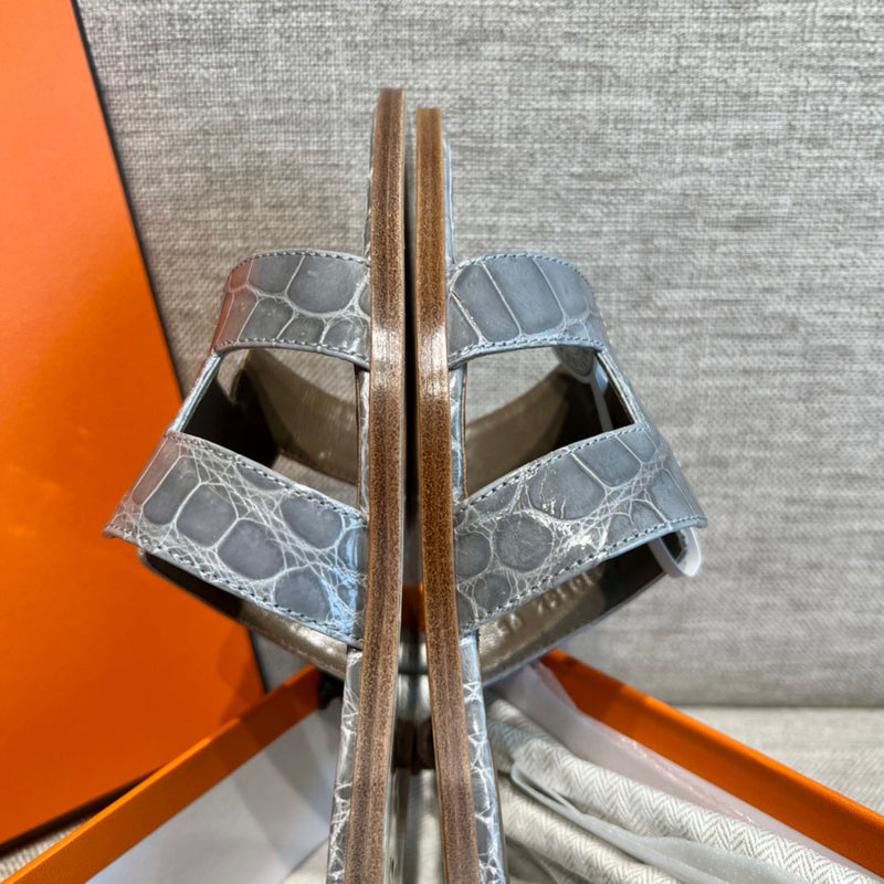 Sandália Hermès