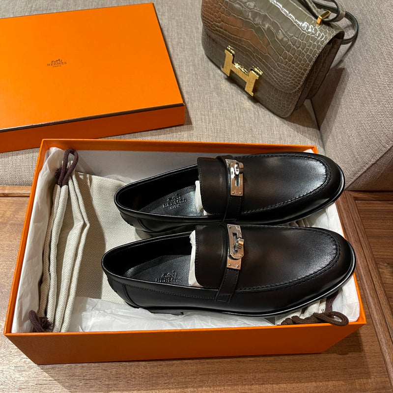Sandália Hermès