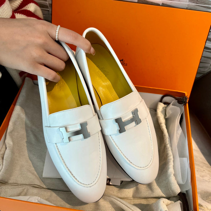 Sandália Hermès
