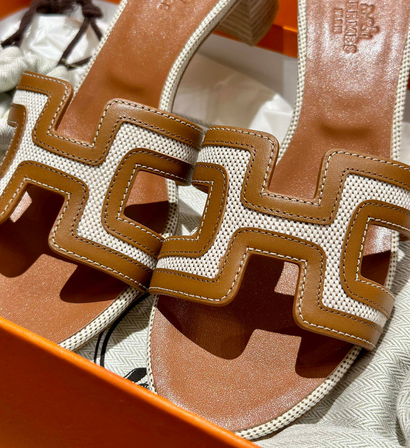 Sandália Hermès
