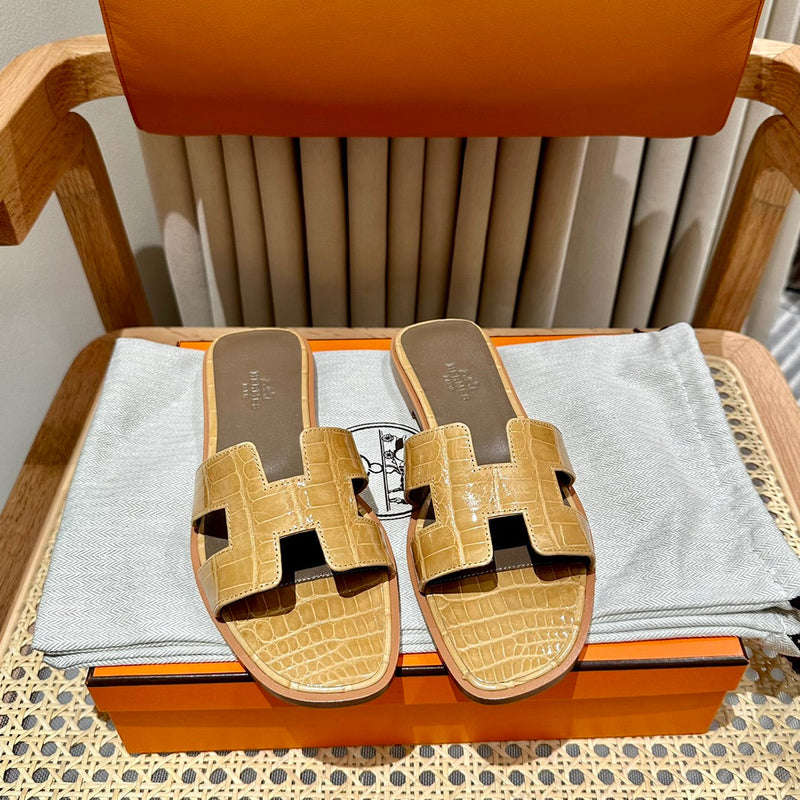 Sandália Hermès