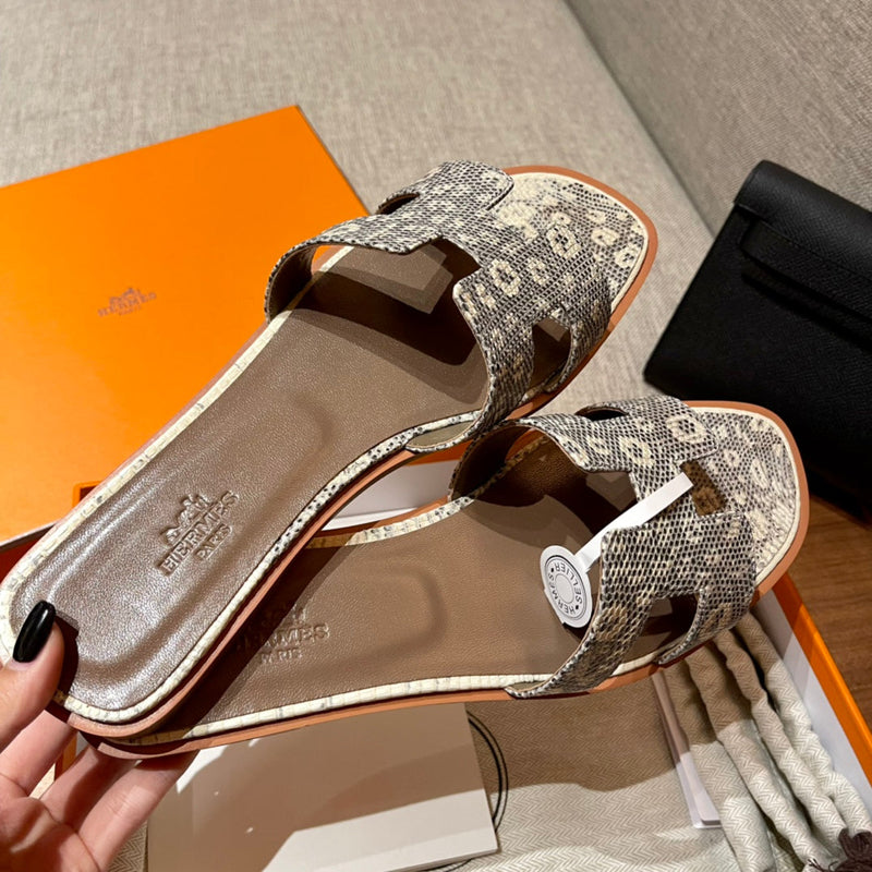 Sandália Hermès