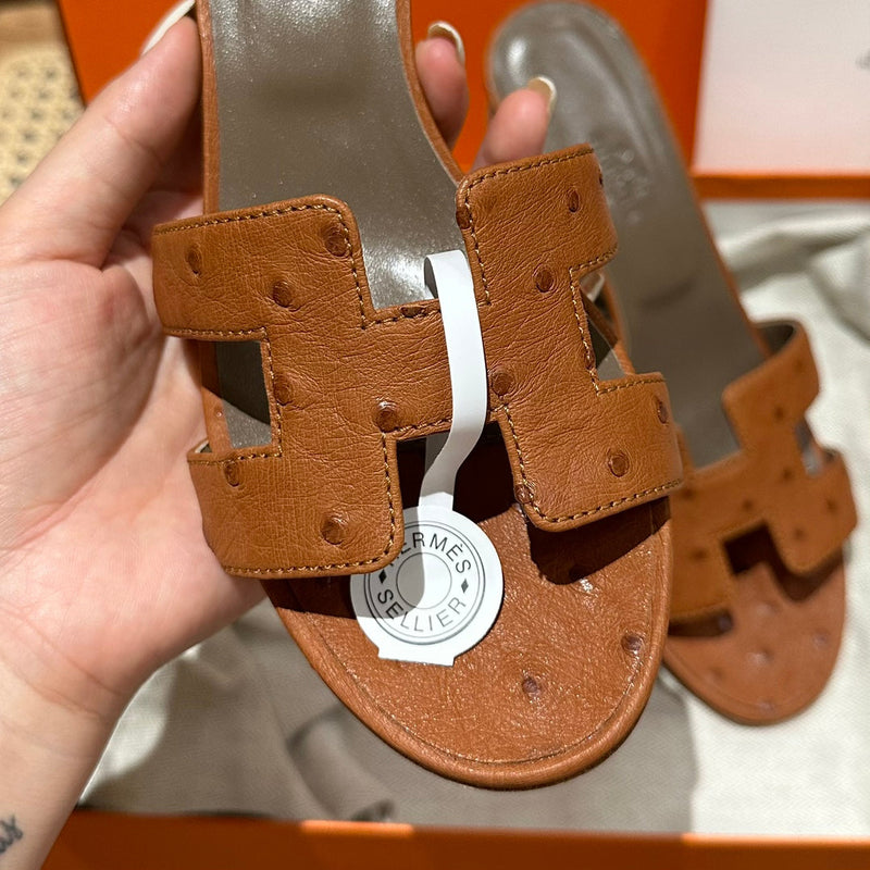 Sandália Hermès