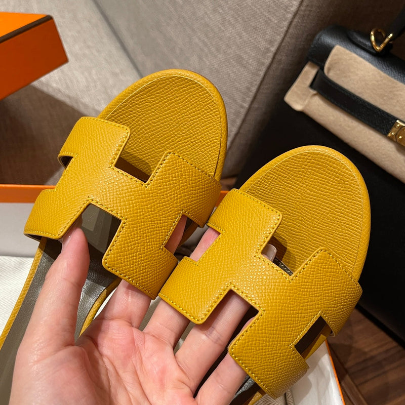 Sandália Hermès