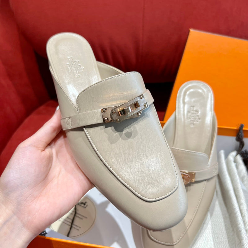 Sandália Hermès