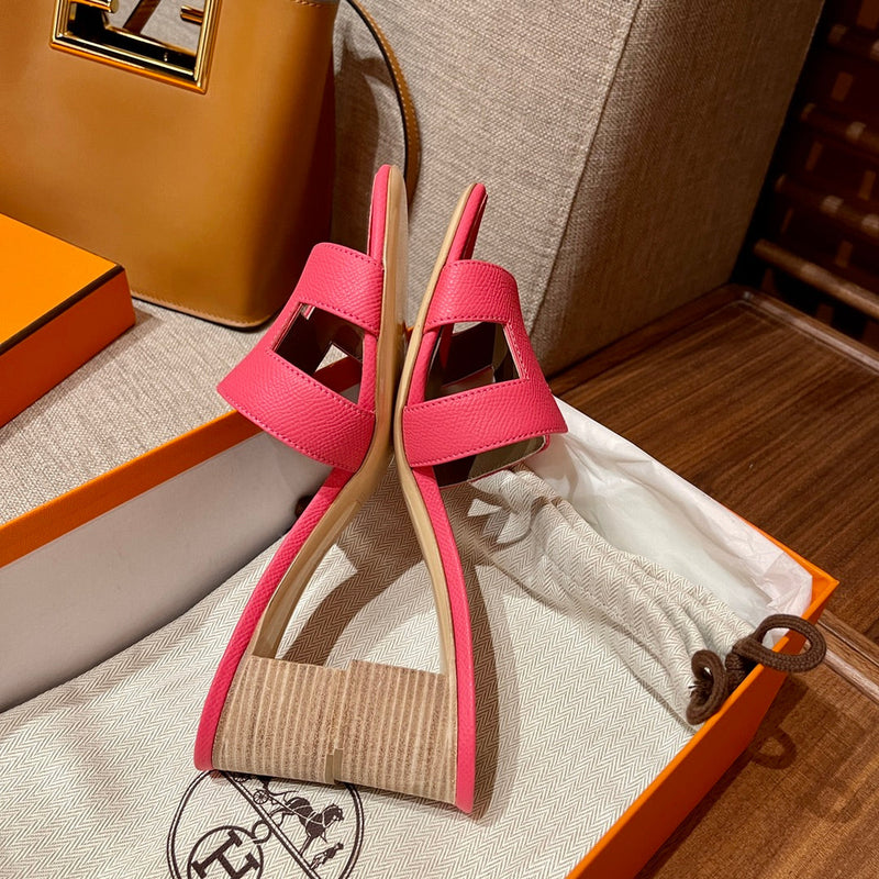 Sandália Hermès