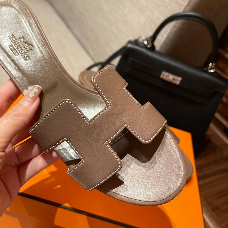 Sandália Hermès
