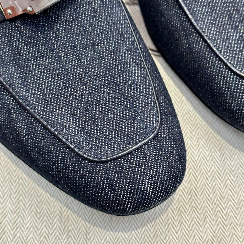 Sandália Hermès