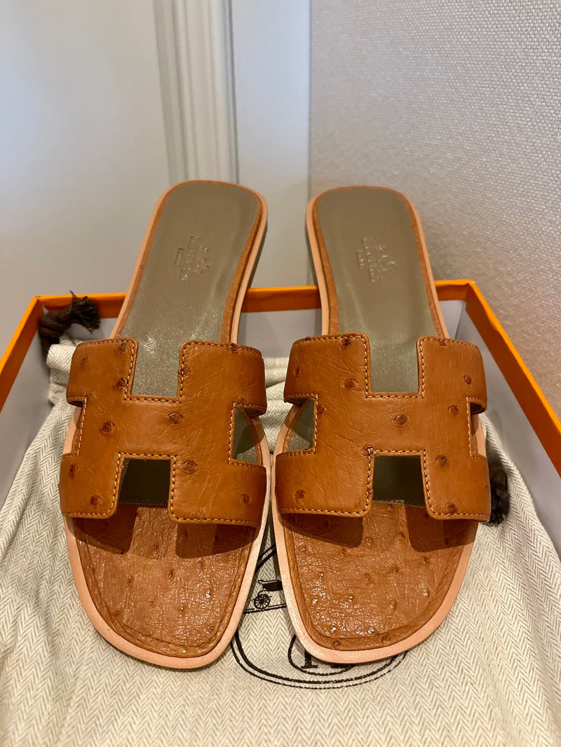 Sandália Hermès