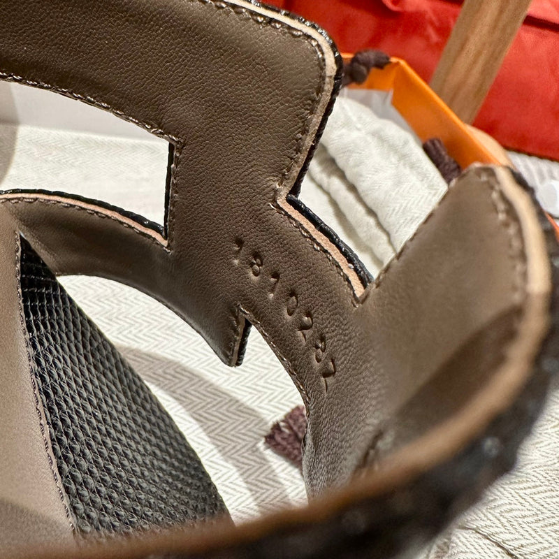 Sandália Hermès