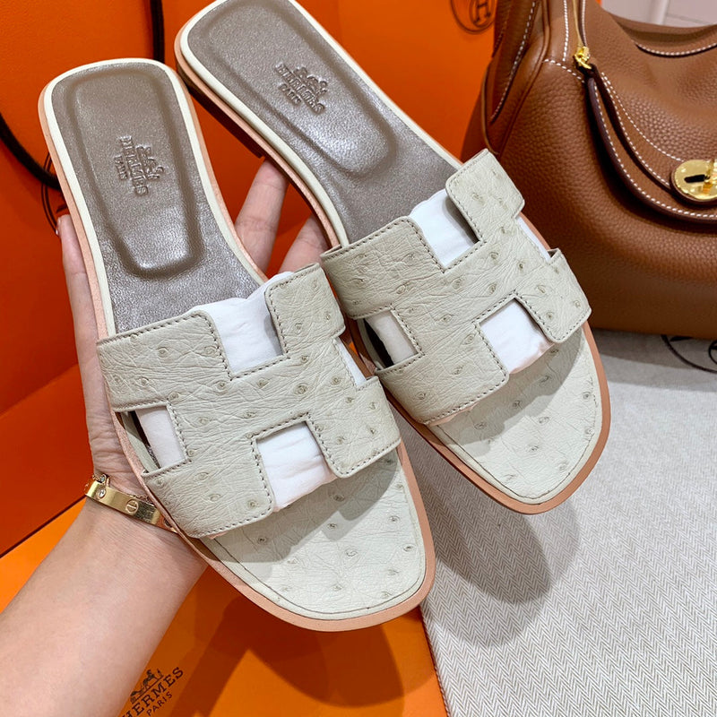 Sandália Hermès