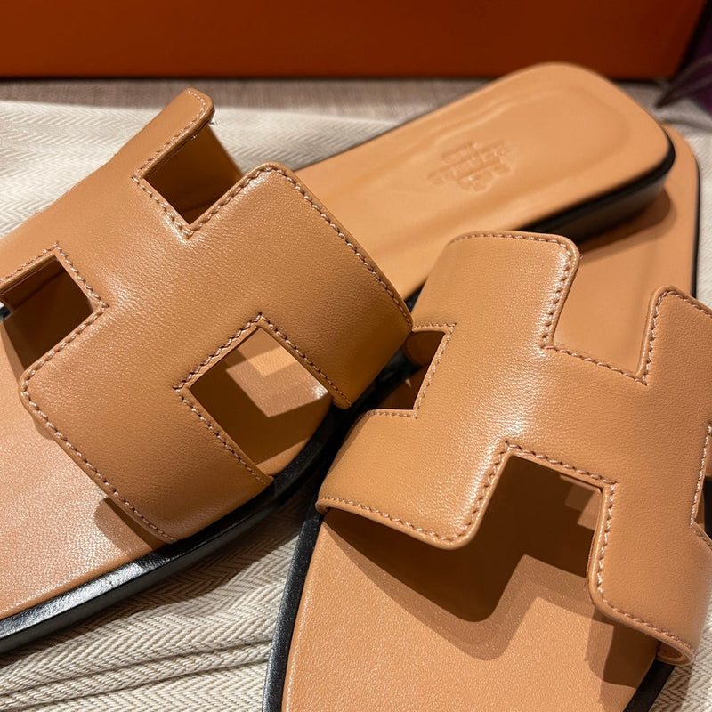Sandália Hermès